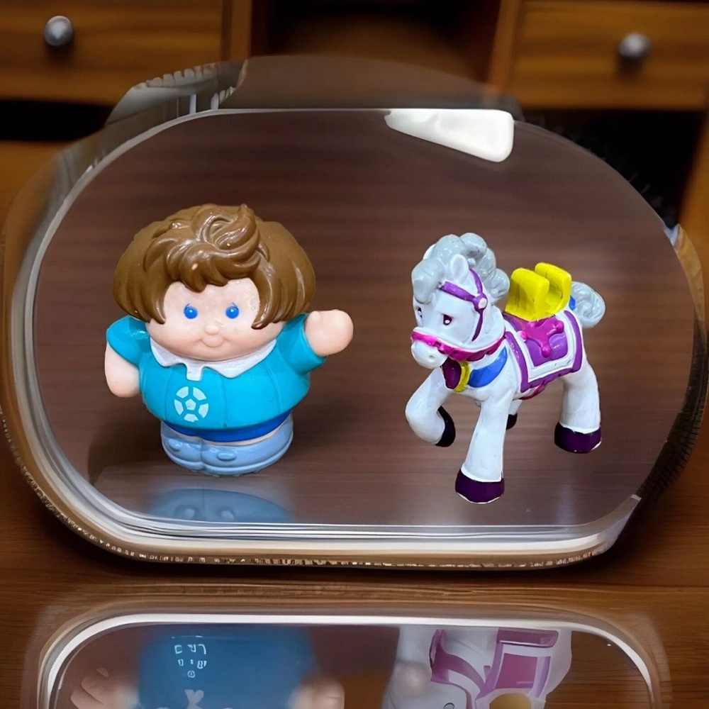 Little Tikes Jessica in Soccer or Equestrian Green Shirt and White Horse